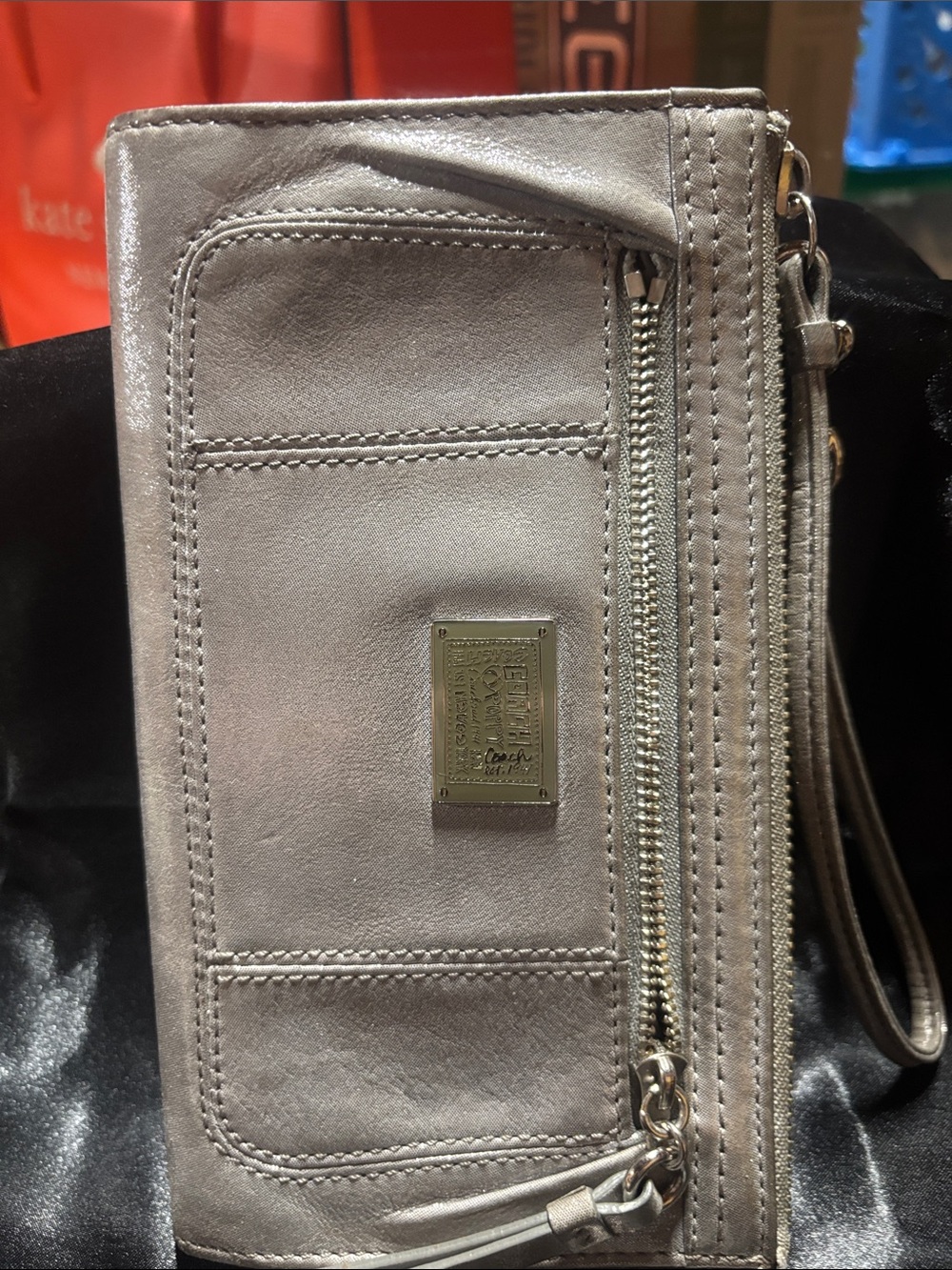 Coach Poppy Metallic Gray Silver Leather Wristlet Clutch - Picture 5 of 6